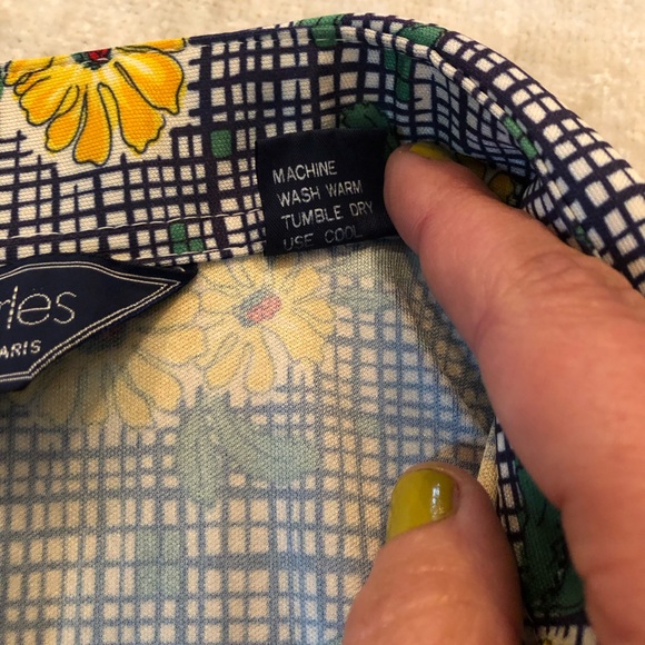 Sunflower flowy tank top, Calvin Charles black and yellow sleeveless top - Picture 6 of 7